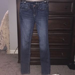 mid wash skinny jeans (regular length)
